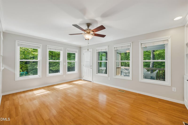 715 White Oak Dr, Cary, NC 27513