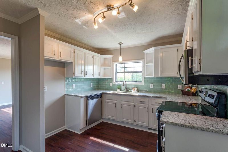 716 Breedlove Rd, Louisburg, NC 27549