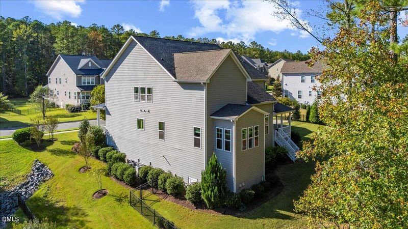 716 Peninsula Forest Pl, Cary, NC 27519