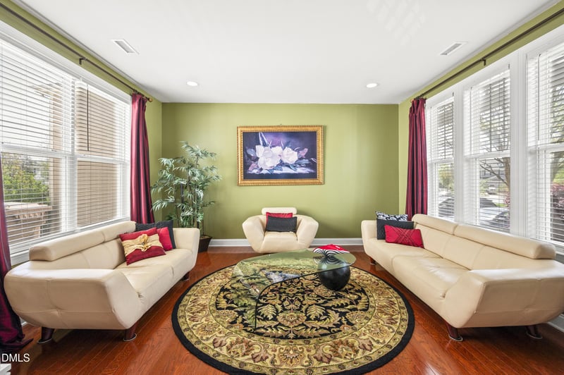 716 Pierside Dr, Cary, NC 27519