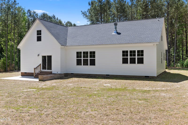 716 Wildlife Rd, Sanford, NC 27332