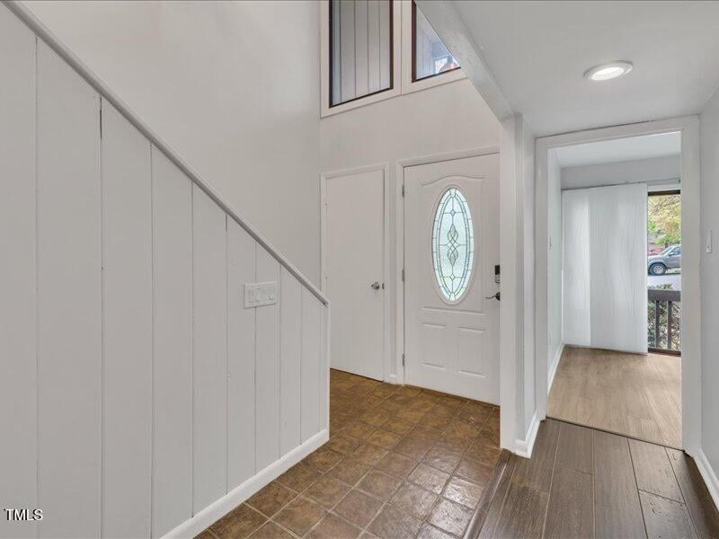 717 E Millbrook Rd, Raleigh, NC 27609