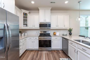 718 Great Eno Pa, Hillsborough, NC 27278