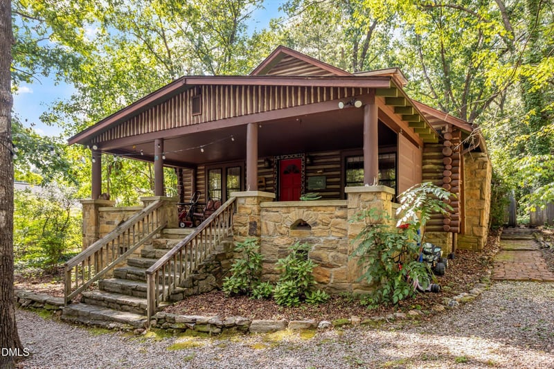718 Powell Dr, Raleigh, NC 27606