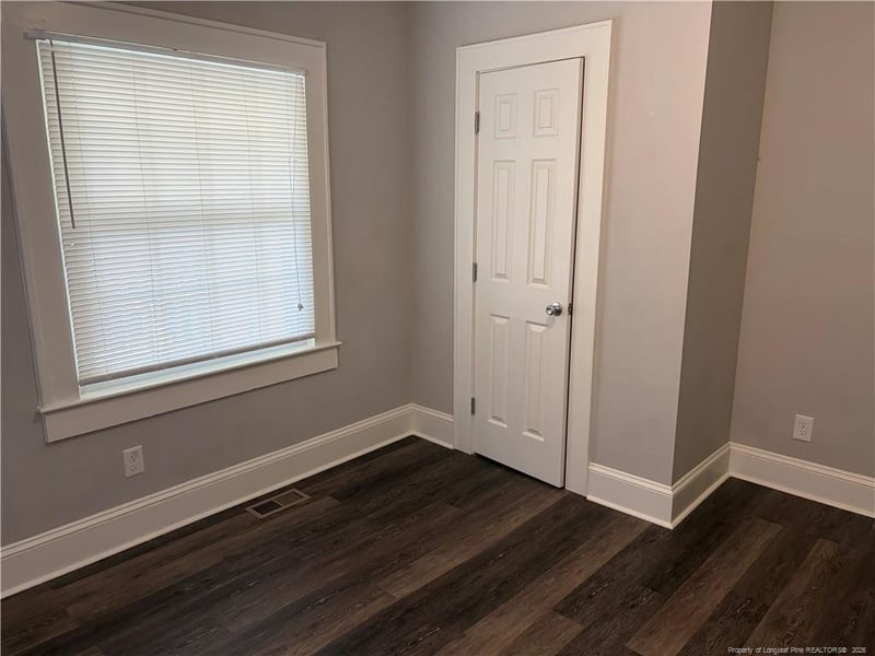 719 Greenland Dr, Fayetteville, NC 28305