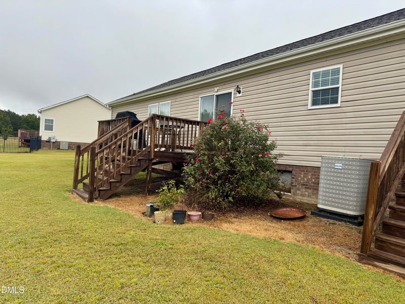 7225 Lowery Meadow Dr, Wendell, NC 27591