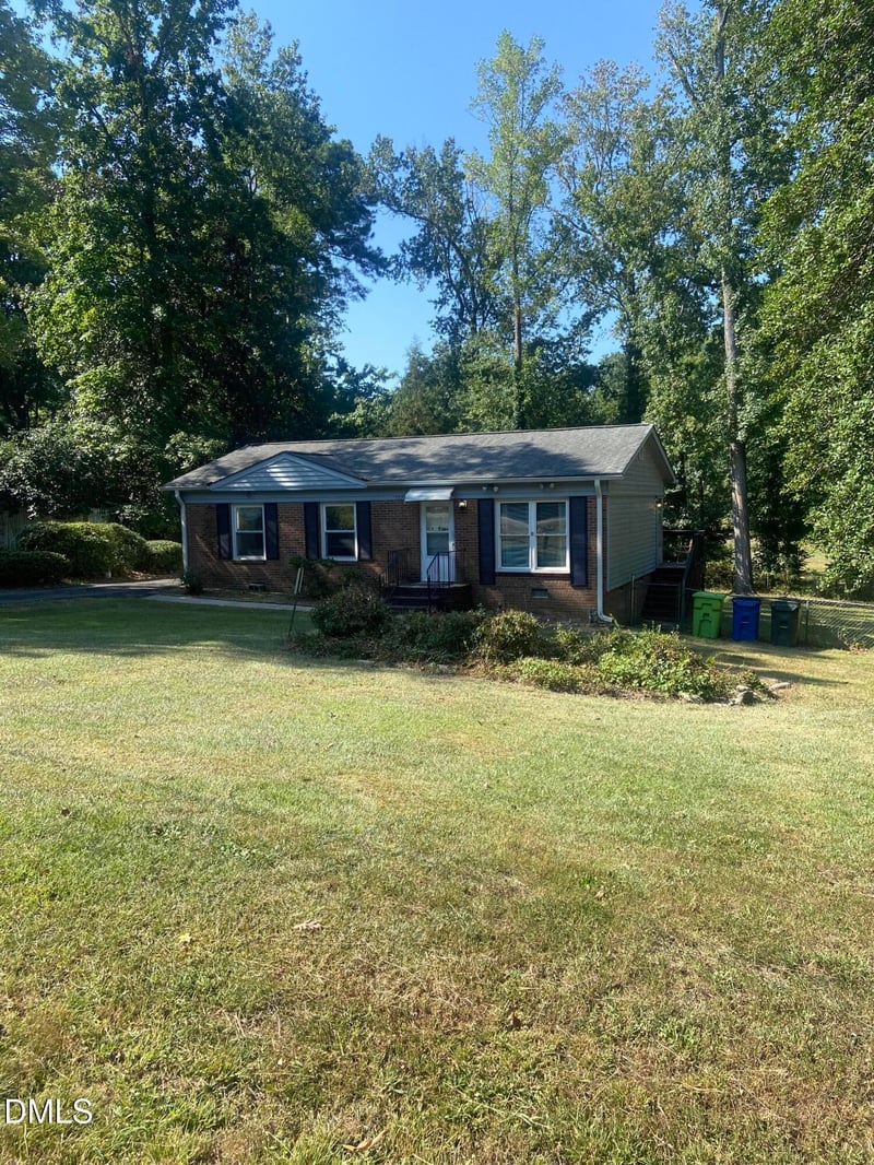 7229 Bentley Cir, Raleigh, NC 27616