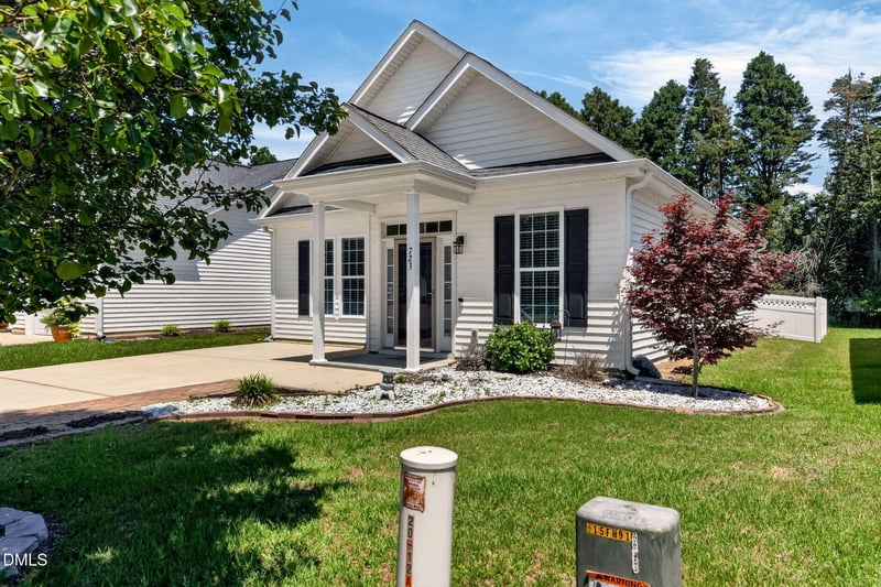 723 Barlang Cir, Fuquay Varina, NC 27526