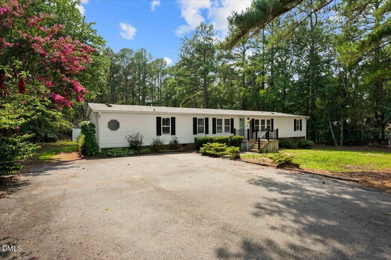 724 Jones Dairy Rd, Wake Forest, NC 27587
