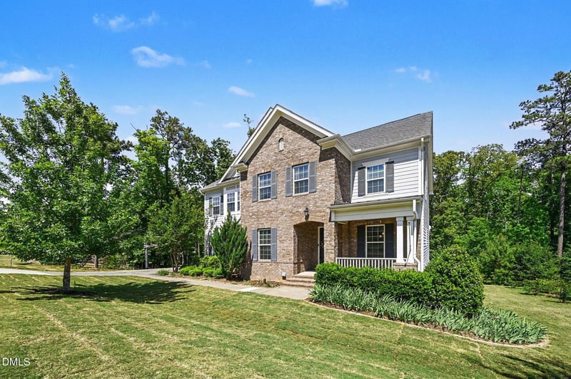724 Peninsula Forest Pl, Cary, NC 27519