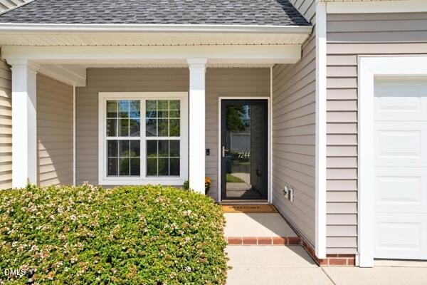 7244 Aquinas Ave, Raleigh, NC 27617