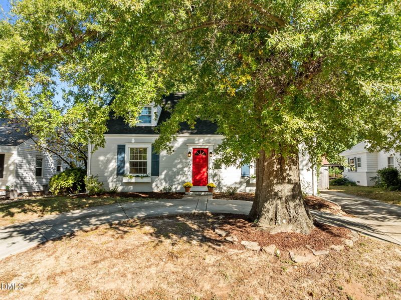 727 E Whitaker Mill Rd, Raleigh, NC 27608