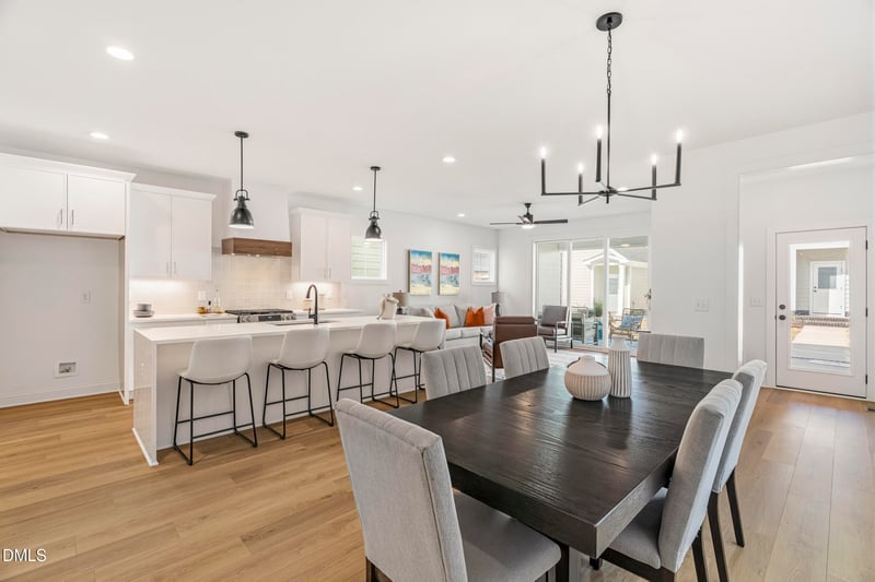 728 Powell Dr, Raleigh, NC 27606