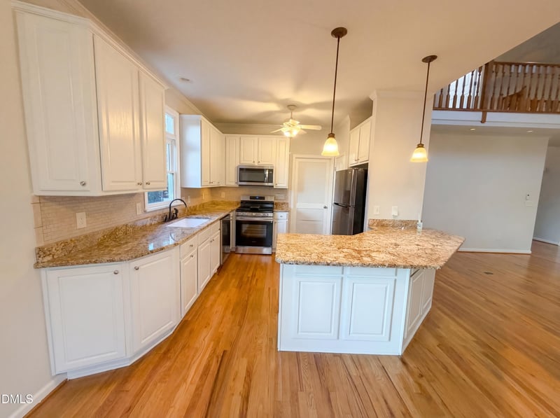 729 E Ivy Valley Dr, Fuquay Varina, NC 27526