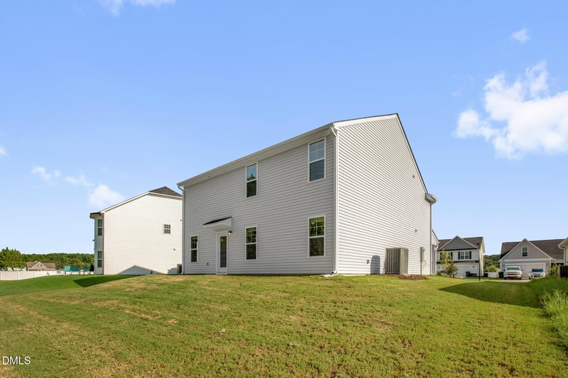 73 W Emily Gardens Dr, Selma, NC 27576