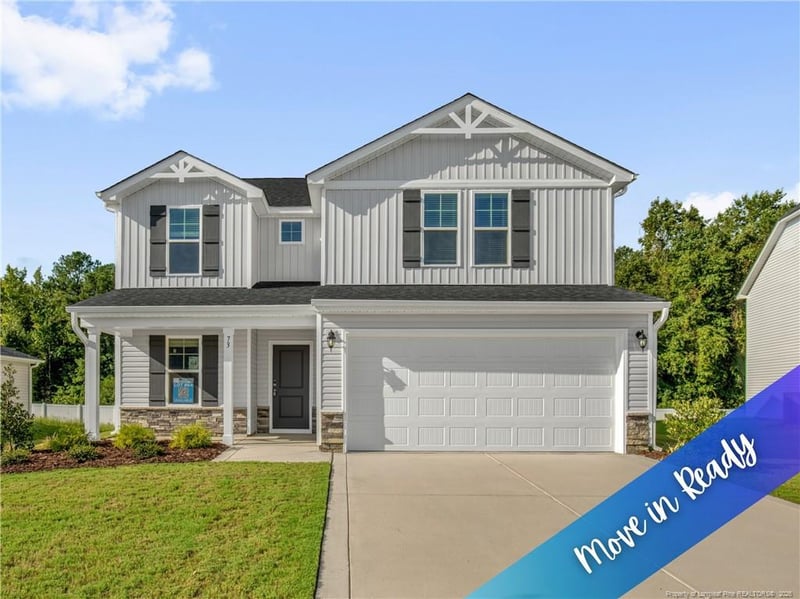 73 Emily Gardens Dr, Selma, NC 27576
