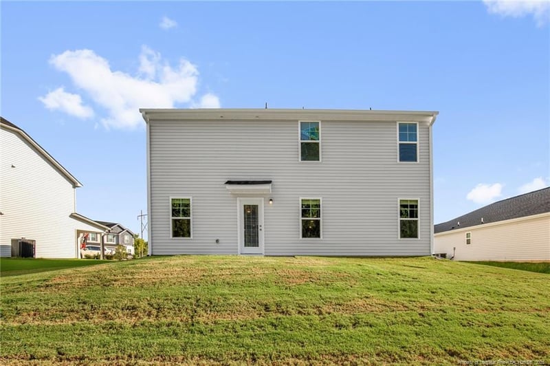 73 Emily Gardens Dr, Selma, NC 27576