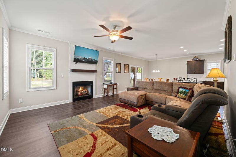 73 N Titus Ln, Wendell, NC 27591
