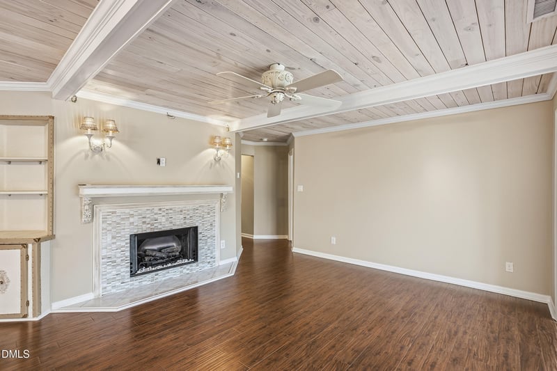 730 Washington St #205, Raleigh, NC 27605