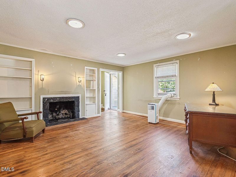 730 E Whitaker Mill Rd, Raleigh, NC 27608