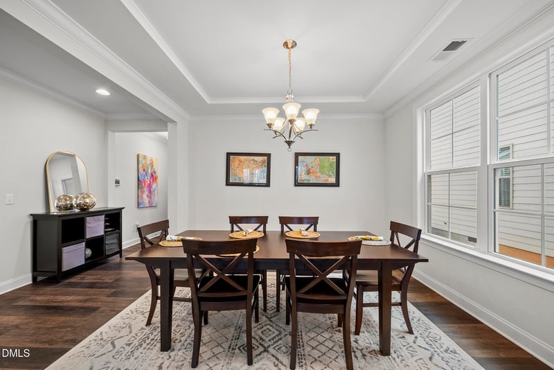 7301 Villoria Ln, Raleigh, NC 27617