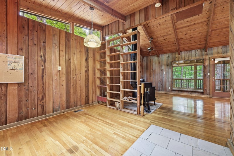 7304 Sunrise Rd, Chapel Hill, NC 27514