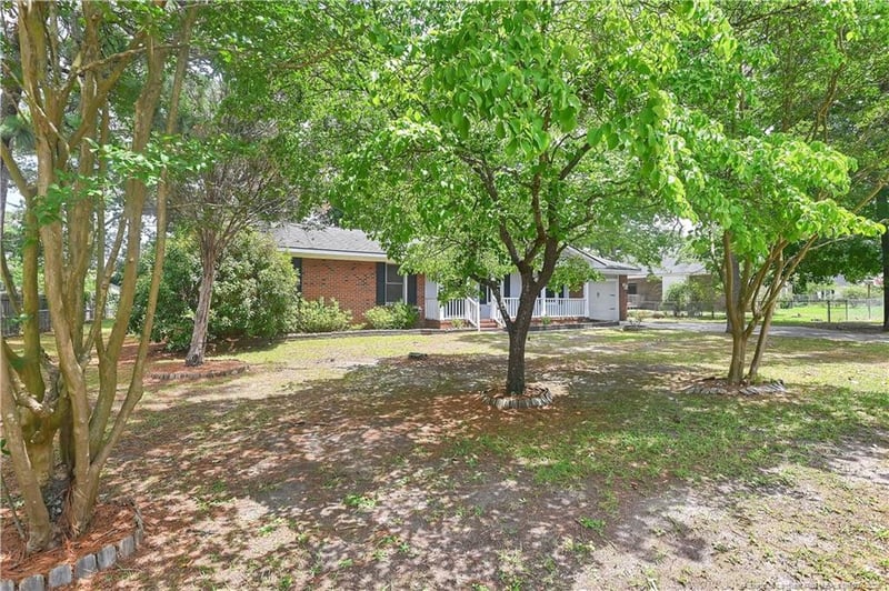 7316 Reedy Creek Dr, Fayetteville, NC 28314