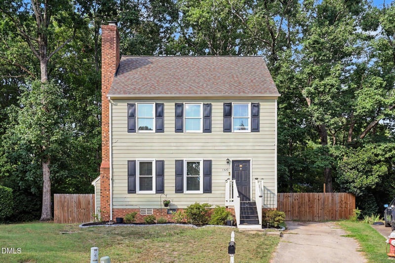 7320 Ewing Pl, Raleigh, NC 27616