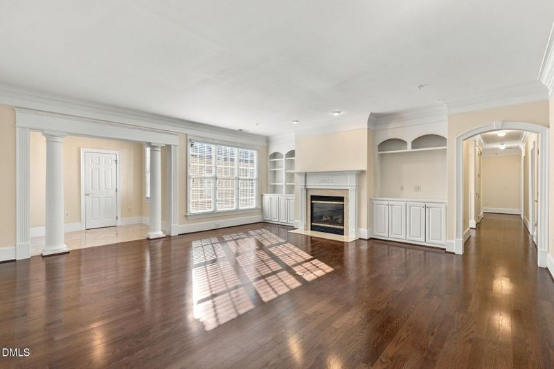 734 W Barbee Chapel Rd #734, Chapel Hill, NC 27517