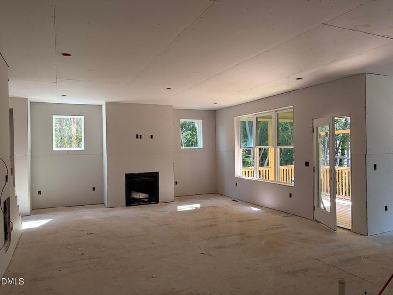 737 W Holly Springs Rd, Holly Springs, NC 27540