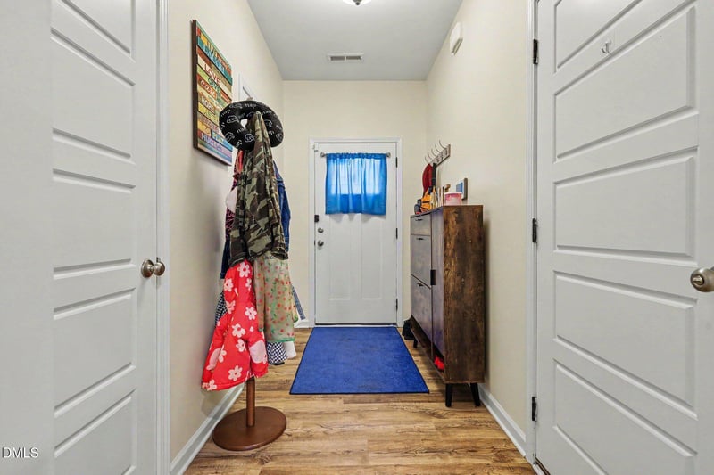 738 Putney Hill Rd, Zebulon, NC 27597