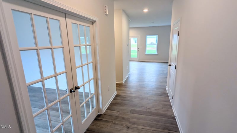 74 Chardonnay Dr, Lillington, NC 27546