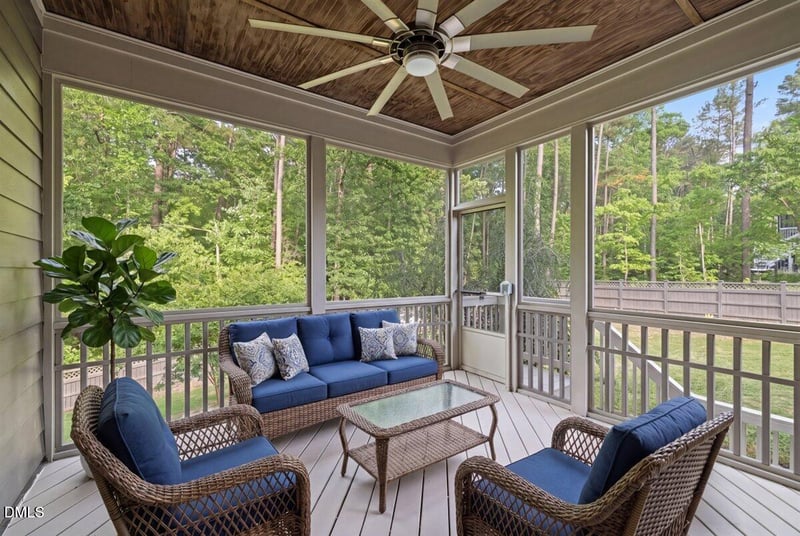 740 Peninsula Forest Pl, Cary, NC 27519