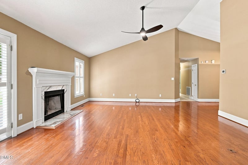 7409 Ivy League Ln, Raleigh, NC 27616