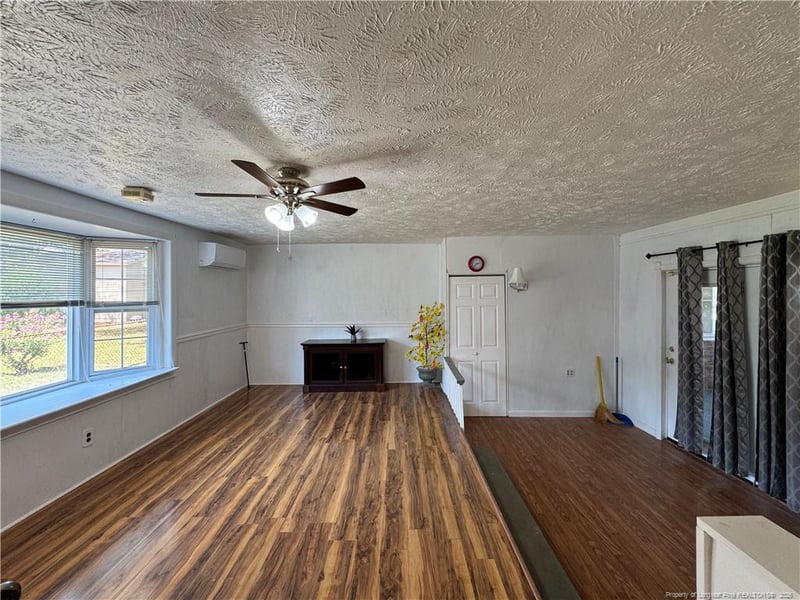 741 Newport Rd, Fayetteville, NC 28314