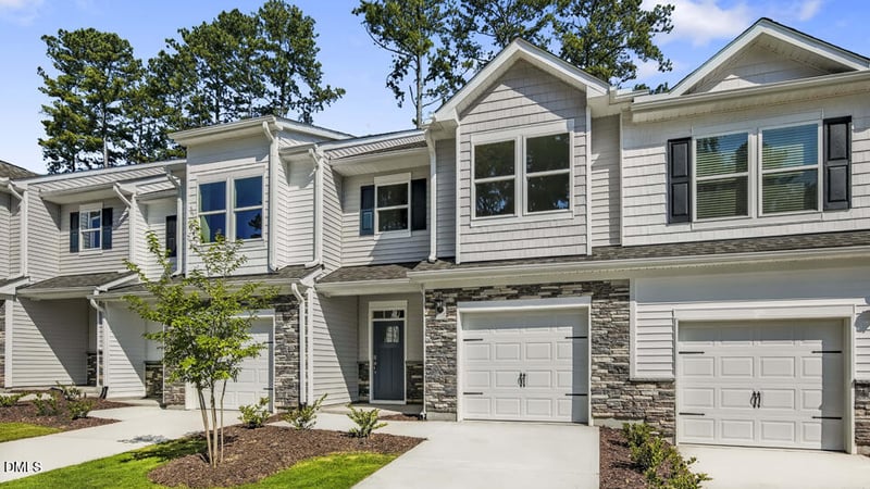 7415 Bourbon Briar Dr, Raleigh, NC 27604