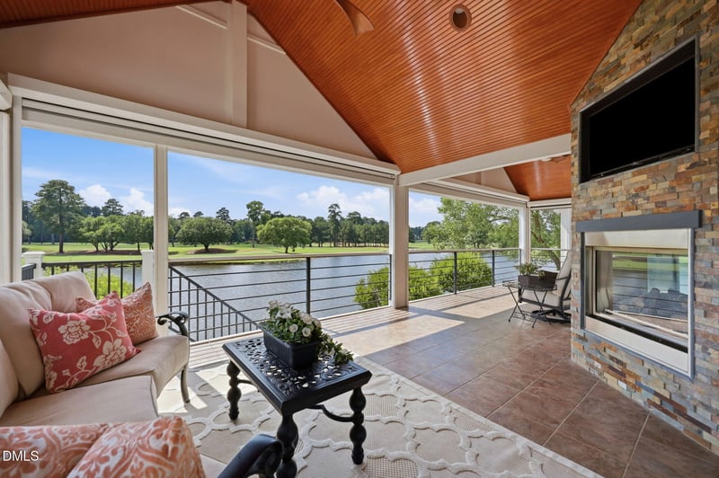 743 Crabtree Crossing Pw, Cary, NC 27513