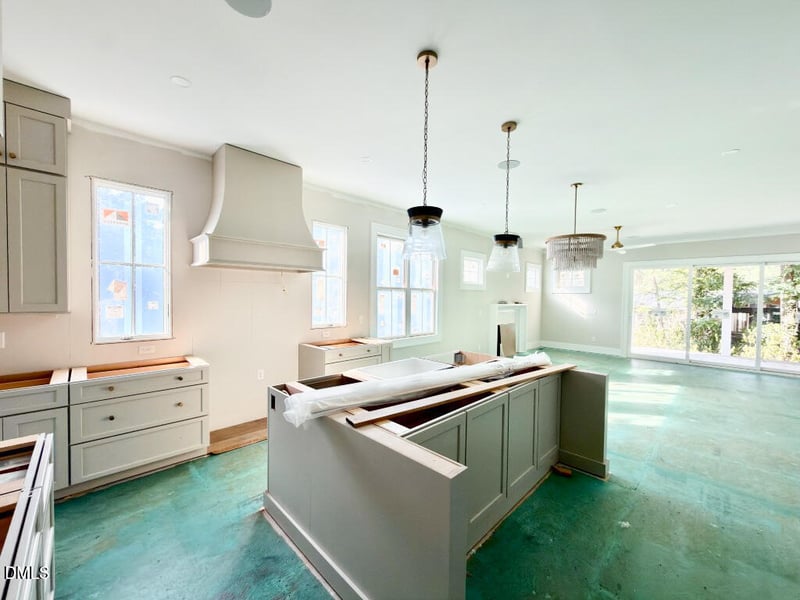 748 Currituck Dr, Raleigh, NC 27609