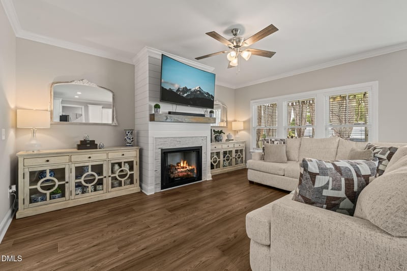 748 Old School Rd, Four Oaks, NC 27524