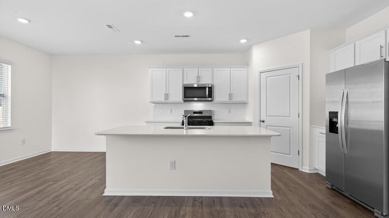 75 Green Laurel Dr, Angier, NC 27501