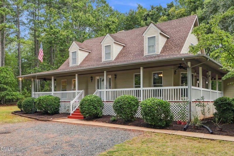 757 Turtle Creek Dr, Pittsboro, NC 27312