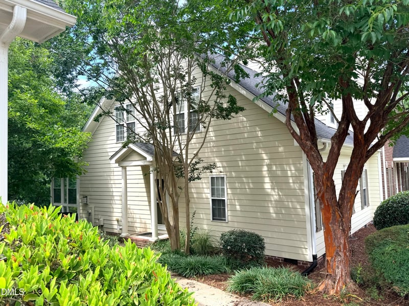 758 Parkside Townes Ct, Wake Forest, NC 27587