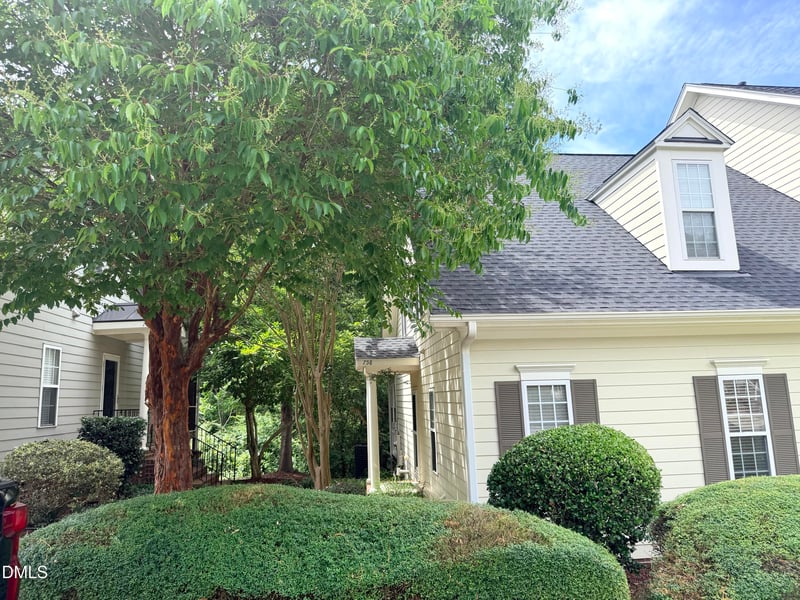 758 Parkside Townes Ct, Wake Forest, NC 27587