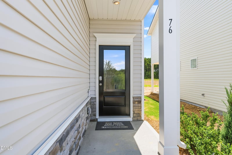 76 Oyster Tabby Dr, Lillington, NC 27546
