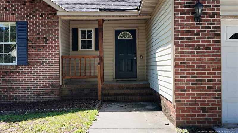 7601 Galena Rd, Fayetteville, NC 28314