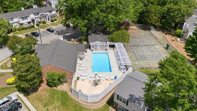 7605 Falcon Rest Cir, Raleigh, NC 27615