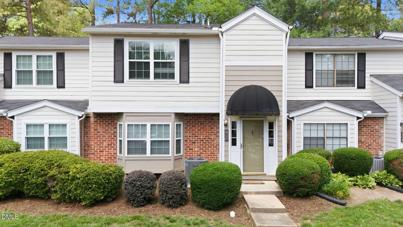 7605 Falcon Rest Cir, Raleigh, NC 27615