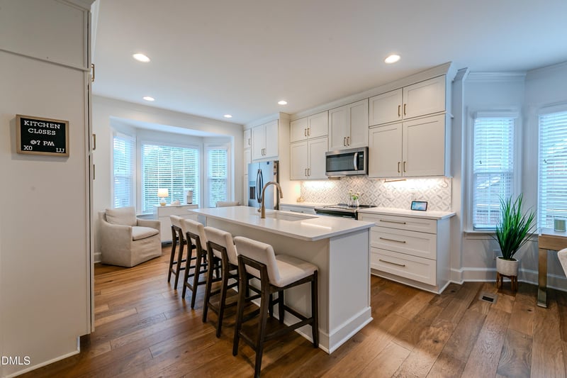 7625 Pinewild Ct, Raleigh, NC 27615