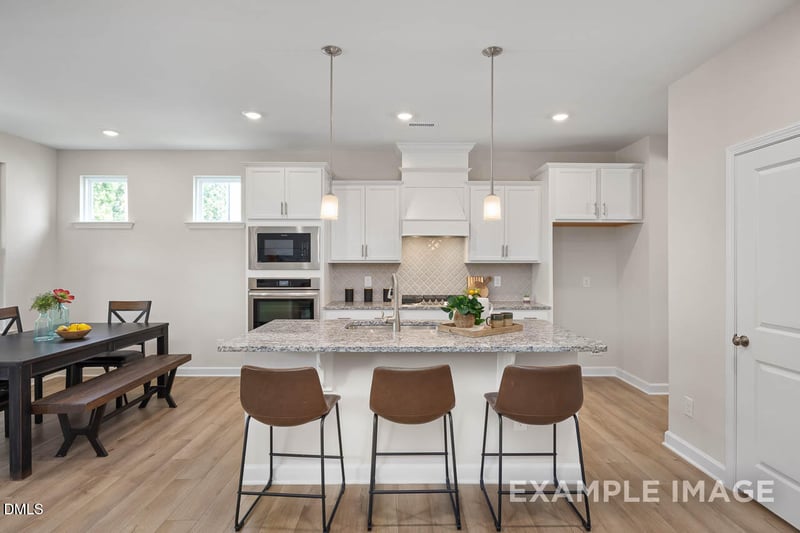 77 Charred Oak Ct, Lillington, NC 27546