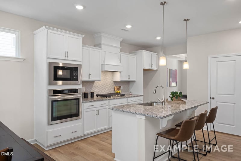 77 Charred Oak Ct, Lillington, NC 27546